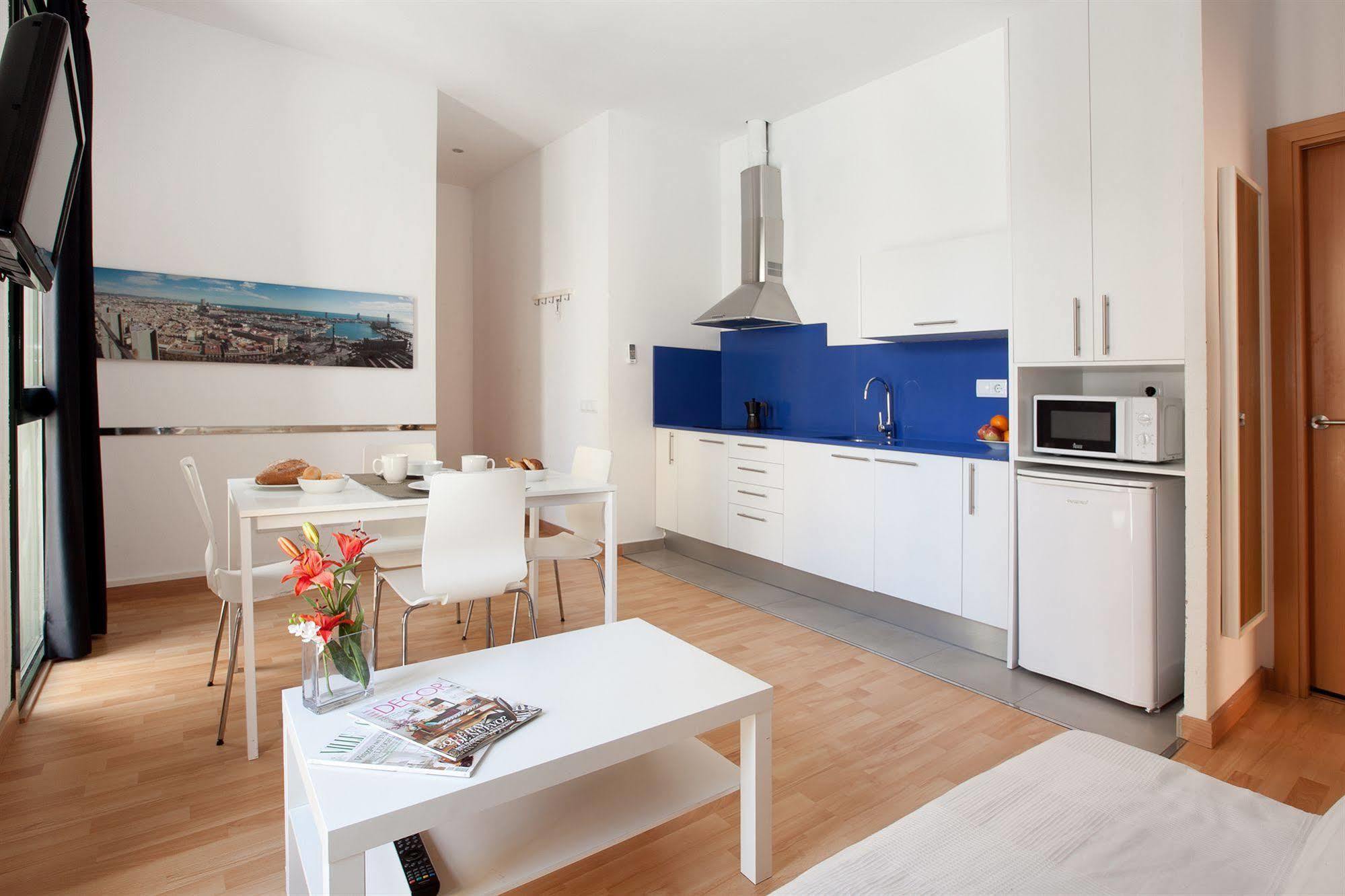 Castro Exclusive Residences Gracia Barcelona Exterior photo