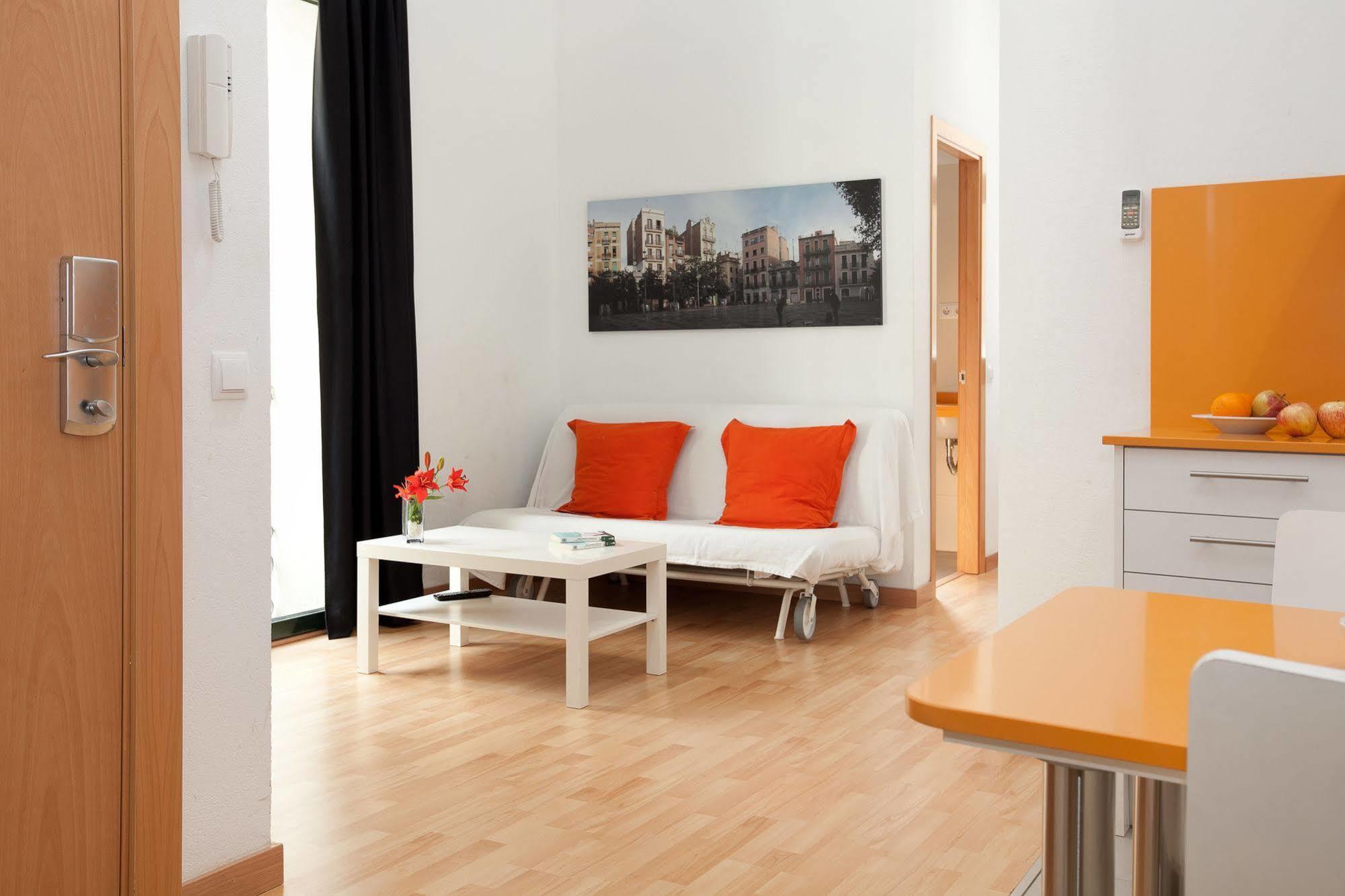 Castro Exclusive Residences Gracia Barcelona Exterior photo